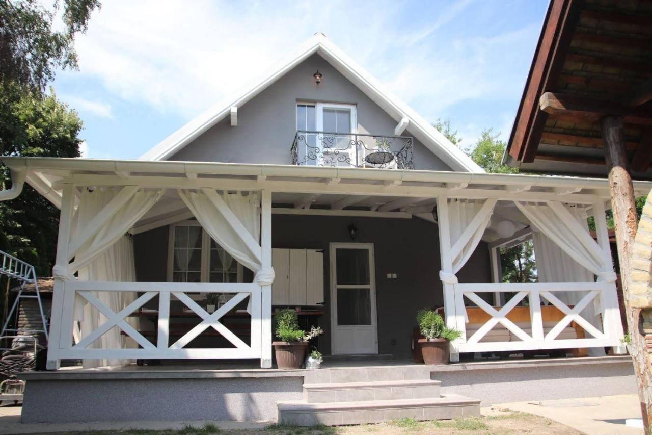 Palic Vila Masa Pr Emina Stipancevic Exterior photo